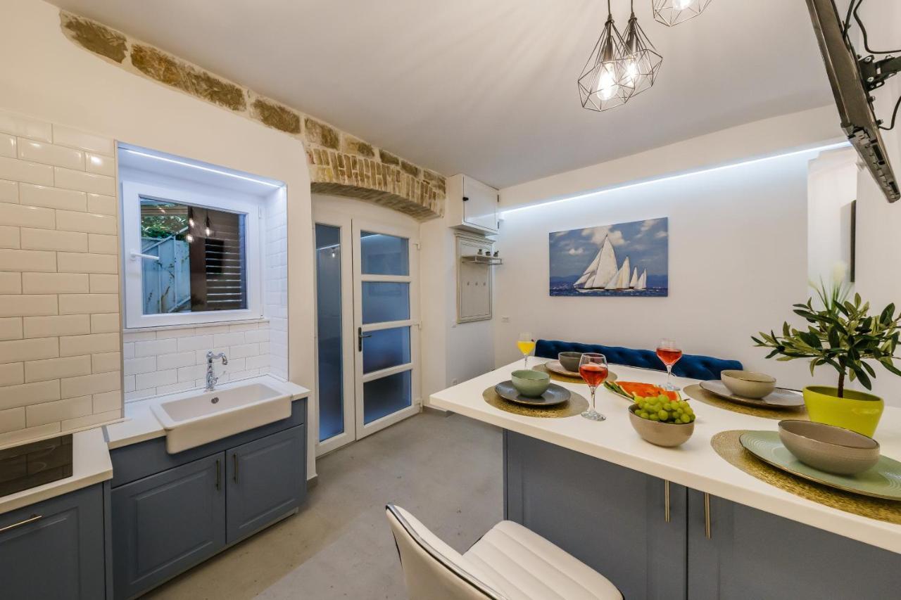Angels-Split **** Apartment Luaran gambar