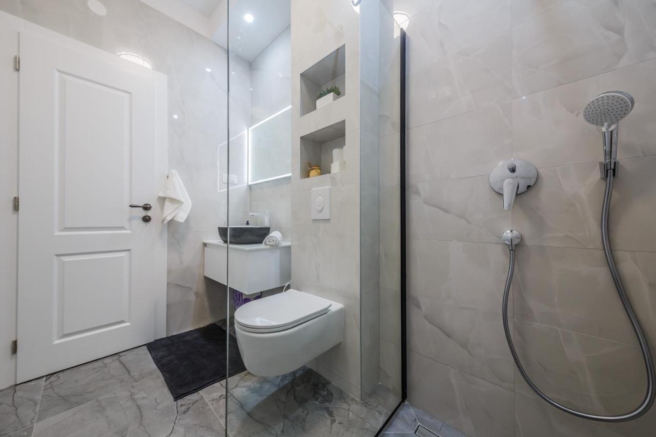 Angels-Split **** Apartment Luaran gambar